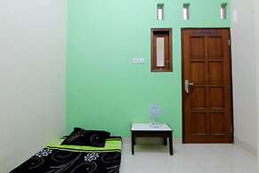 Griya Ardafa - Hostel