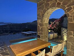 Milesian Suites
