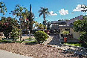 Hotel Tropical Garden