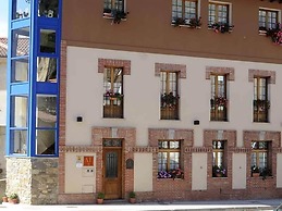 Apartamentos Casa María Juanín