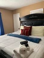 Cozy Stone Mountain Villa