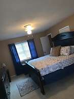 Cozy Stone Mountain Villa