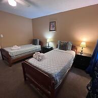 Cozy Stone Mountain Villa