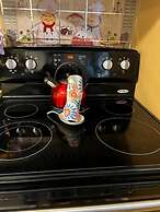 Cozy Stone Mountain Villa