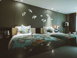 Tulip Inn Huaxi Hotel - Guiyang