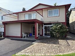 Orchid House near Vancouver YVR Airport