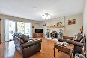 Orchid House near Vancouver YVR Airport