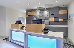 Holiday Inn Express And Suites La Grange by IHG