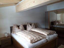 Ferienwohnungen Riezler