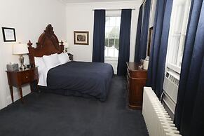 Inn at Taughannock Falls