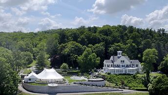 Inn at Taughannock Falls