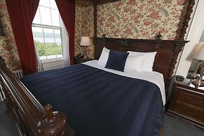 Inn at Taughannock Falls