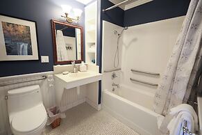 Inn at Taughannock Falls