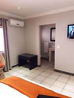 Coyotes Hotel and Conference Centre