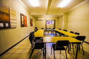 Coyotes Hotel and Conference Centre