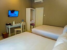 Sinom Borobudur Hotel