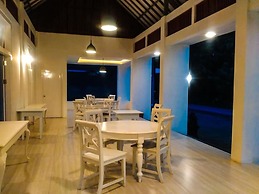 Sinom Borobudur Hotel