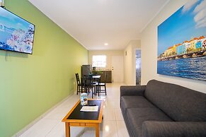 Delynne Boutique Hotel