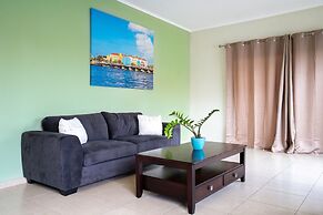 Delynne Boutique Hotel