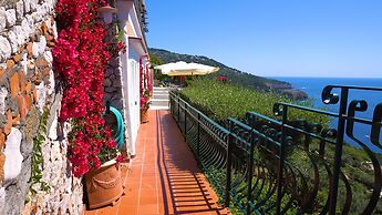 Casa Orrico - Blue Grotto