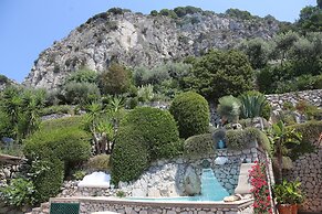 Casa Orrico - Blue Grotto