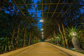 La Renaissance Boutique