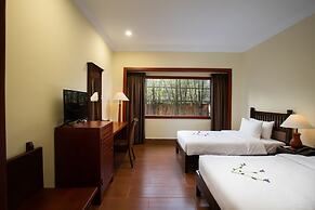 La Renaissance Boutique