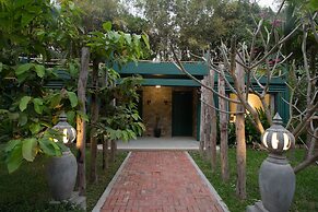 La Renaissance Boutique