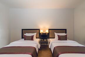 La Renaissance Boutique