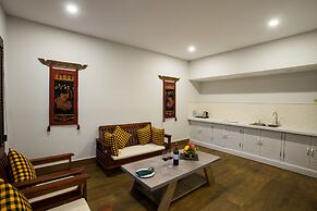 La Renaissance Boutique