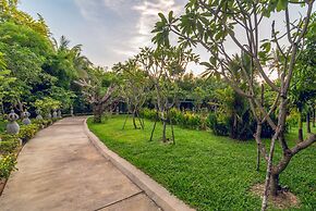 La Renaissance Boutique