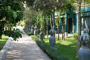 La Renaissance Boutique