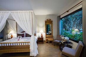 La Renaissance Boutique