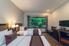 La Renaissance Boutique