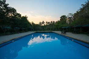 La Renaissance Boutique