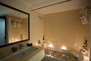 La Renaissance Boutique