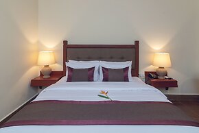 La Renaissance Boutique