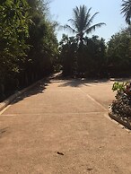 La Renaissance Boutique