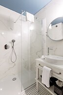 Hotel Cocoon