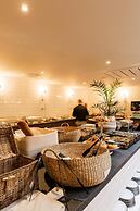 Hotel Cocoon