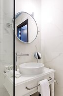 Hotel Cocoon