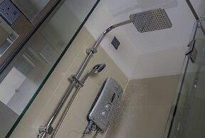 Hive 68 - Hotel and Resorts Negombo