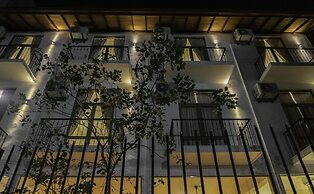 Hive 68 - Hotel and Resorts Negombo