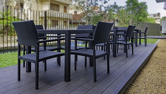 Hive 68 - Hotel and Resorts Negombo