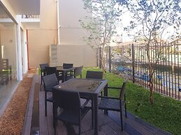 Hive 68 - Hotel and Resorts Negombo