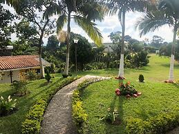 Finca Hotel Andaquies