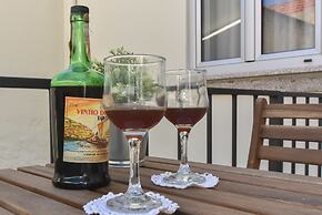 Oporto Lovely House Premium