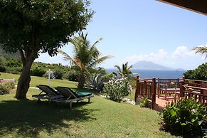 Statia Lodge