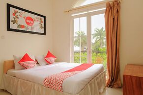 OYO Life 414 Loji Rejo Guest House