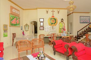 OYO Life 414 Loji Rejo Guest House